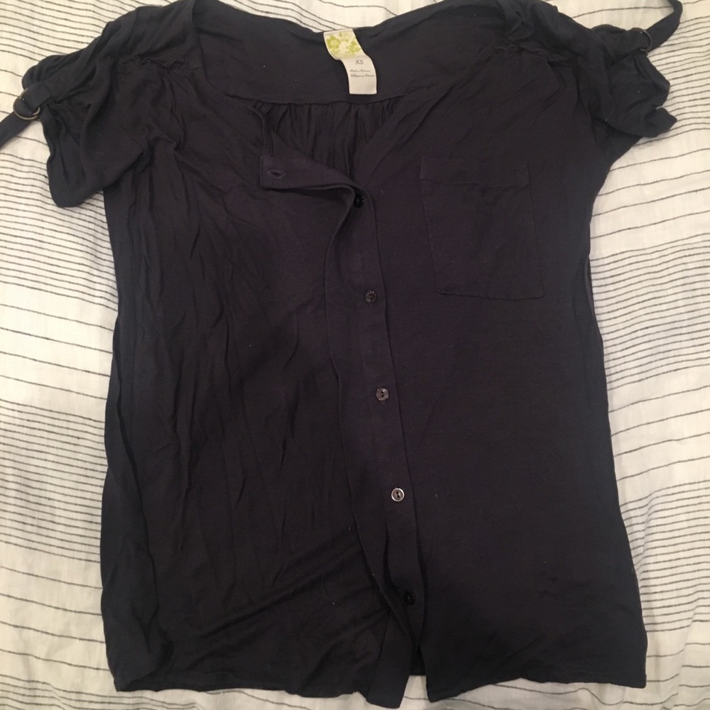 Navy Anthropologie t-shirt w/ detailing